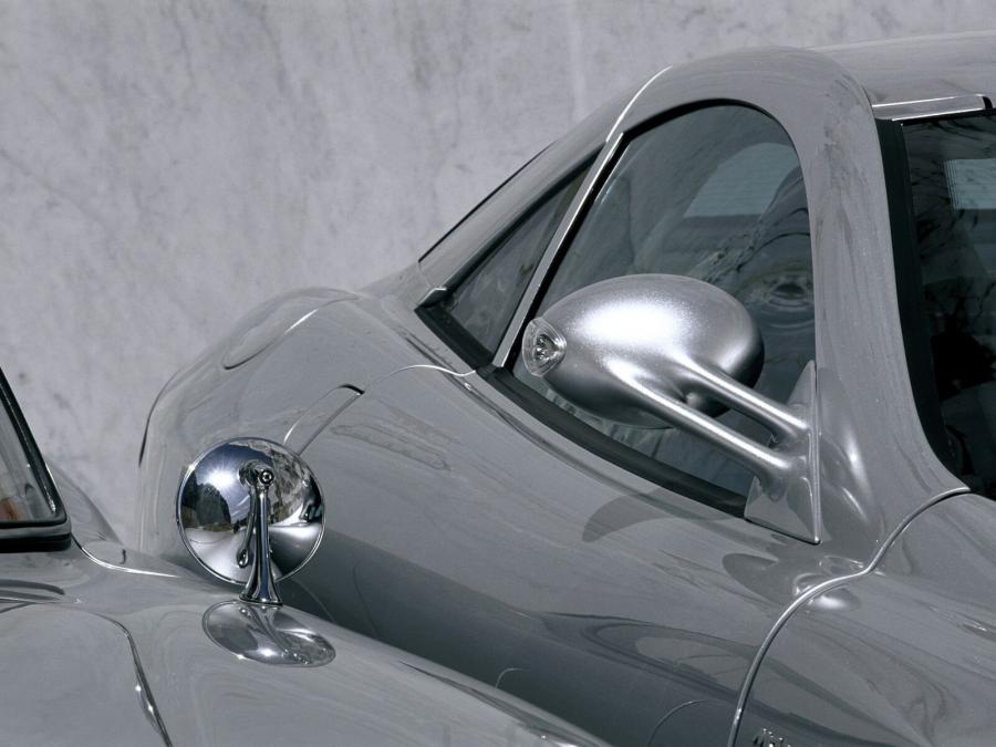  Mercedes-Benz SLR McLaren 2004 года  (фото 109 из 175)